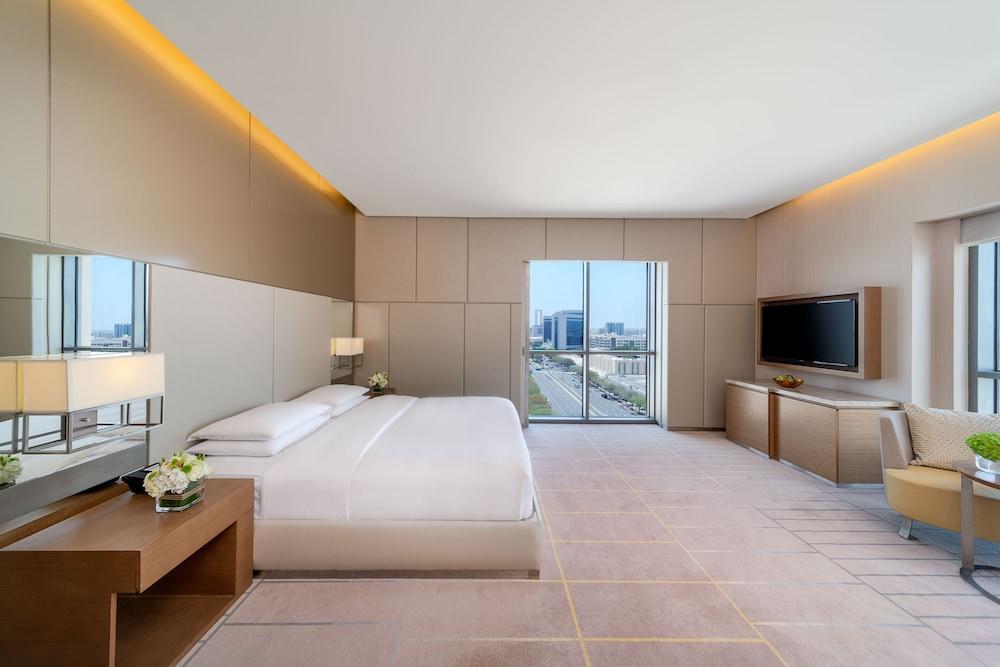 Hyatt Regency Creek Heights Residences होटल के अलावा Dubai