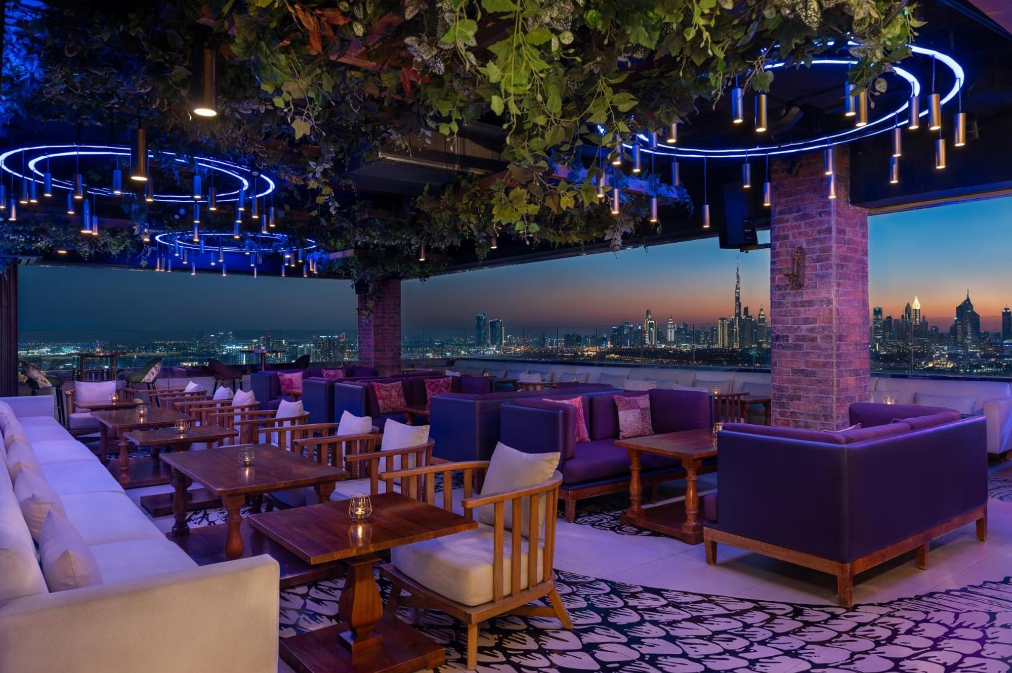 Hyatt Regency Creek Heights Residences होटल के अलावा 5*